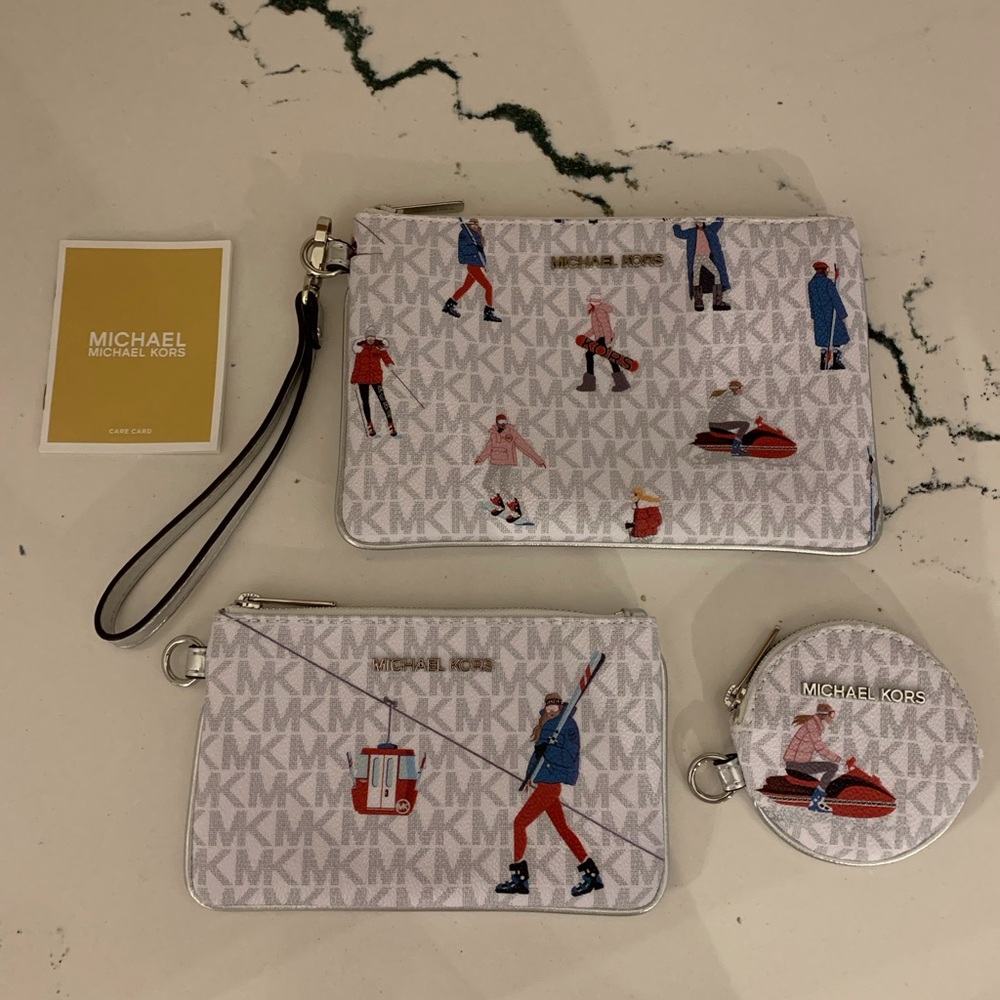 Michael Kors Jet Set Girls Wristlet Trio NWOT